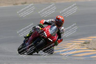 media/Apr-09-2023-SoCal Trackdays (Sun) [[333f347954]]/Turn 10 (115pm)/